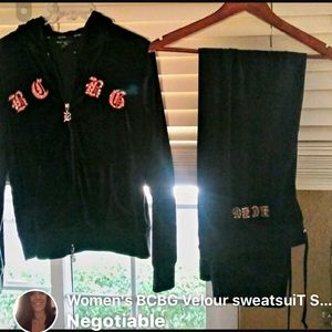 BCBG VELOUR TRACKSUIT SIZE LARGE